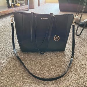 NWOT Michel Kors Bag